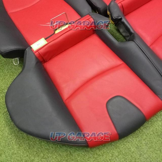 Mazda genuine leather rear seat
4 split type
Body only-06