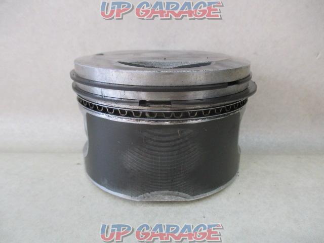Price reduced!! First come, first served
Harley-Davidson genuine
Cylinder + piston kit ■Used in Sportster 1200-09