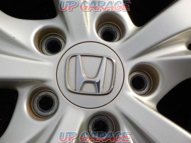 Honda genuine
Vu~ezeru
Original wheel-06