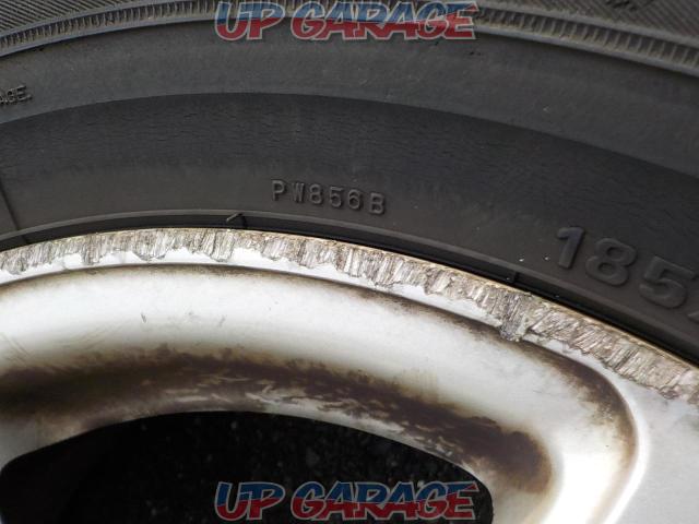 Used W/Used TDUNLOP DUFACT
DF5
(4HOLE) + DUNLOP
DSXDIG-TYRE-06