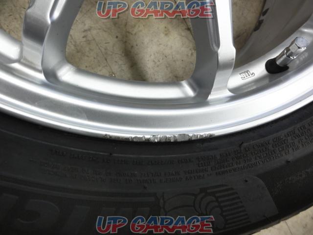 AL
Spoke wheels
+
Tire MICHELIN
PRIMACY 4
※ 1 This is punk repair There-07