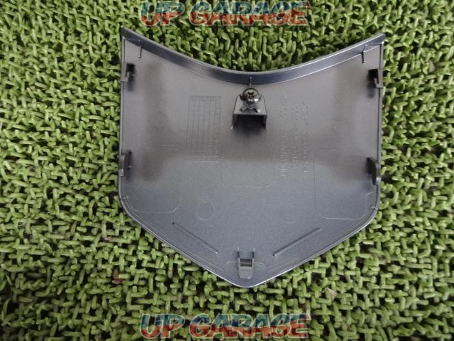 HONDAPCX125 (year unknown) genuine
lid grab cover-05
