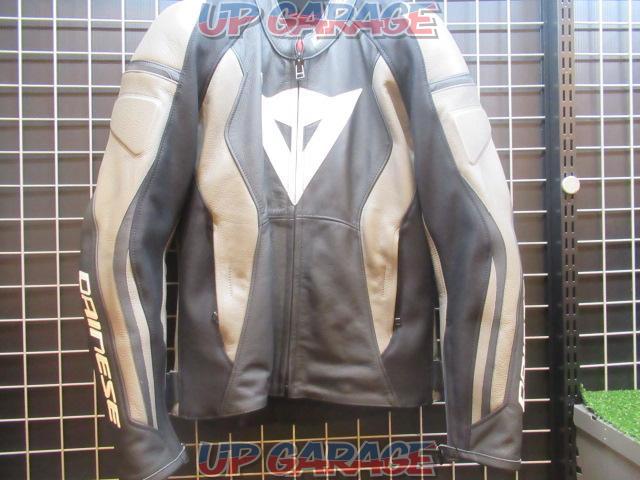 DAINESE leather/nylon
Jacket
Size 46-03