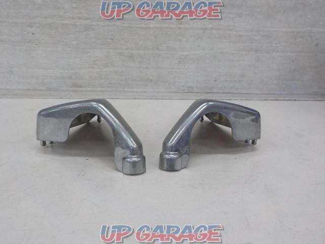 Unknown Manufacturer
Plated side cover left and right set
Used in Zephyr 400/1990-02