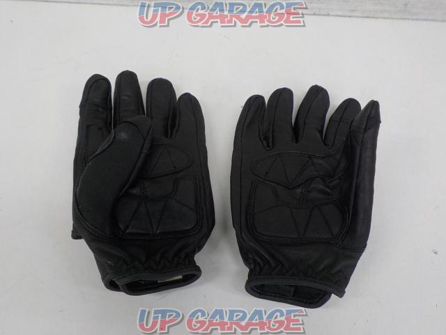 DAYTONA Protective Leather Gloves
Size: L-02