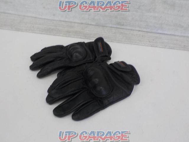 DAYTONA Protective Leather Gloves
Size: L-09