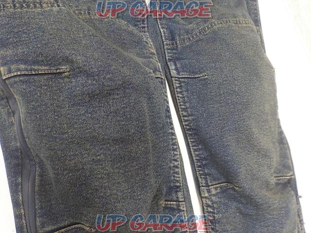 KOMINE
07-742
kevlar jeans
Size: WL(30)/Ladies-04