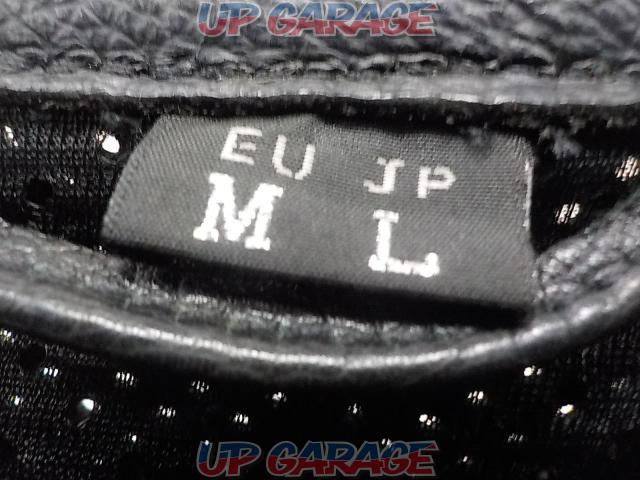 KOMINE (Komine)
Titanium leather jacket
02-529/532
Size: EU
M / JP
L-07