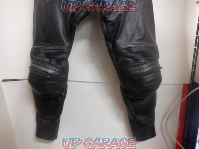 Unknown Manufacturer
Leather pants-02