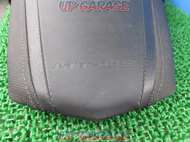 [YAMAHA]
Genuine comfort seat
MT-09 ('14) Remove-05