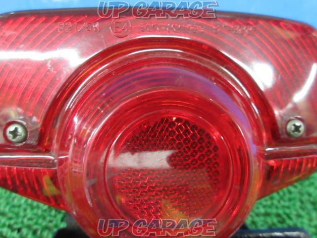 HONDA (Honda)
Genuine?
tail lamp
&
Number stays
CB400Four (air cooling) removed-06
