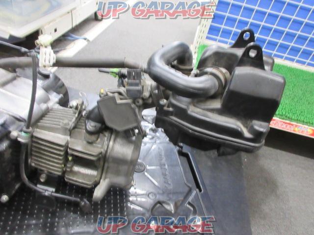 HONDA
Genuine engine
Super Cub 50
Injection (year unknown) removed-03