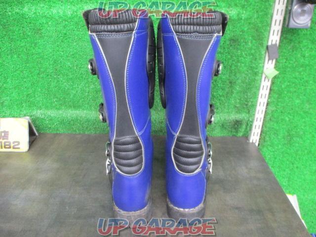 GAERNE2725-005
ED-PRO
Terrain Boots
Size 26cm-03