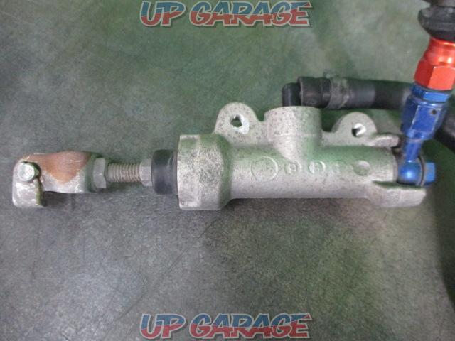 HONDA genuine
Rear brake master cylinder
CB400SF(03) removal-03