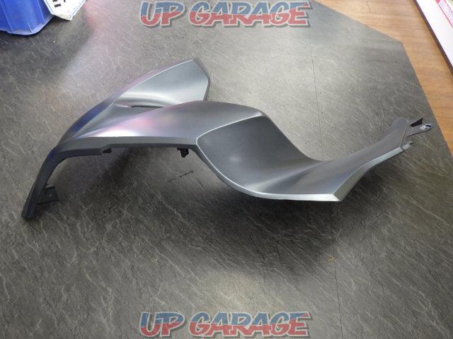 HONDA front cowl
Left only
PCX125(22) removed-04