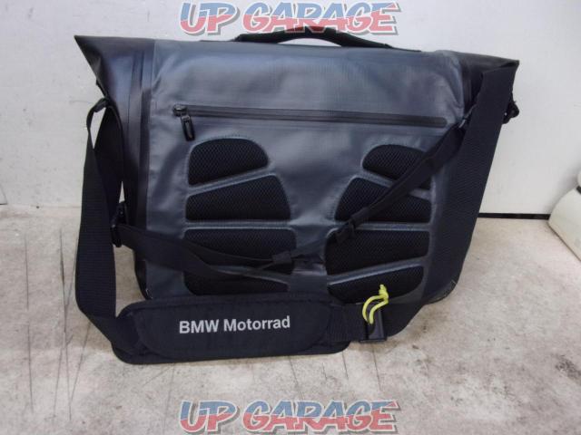 bmw messenger bag-03
