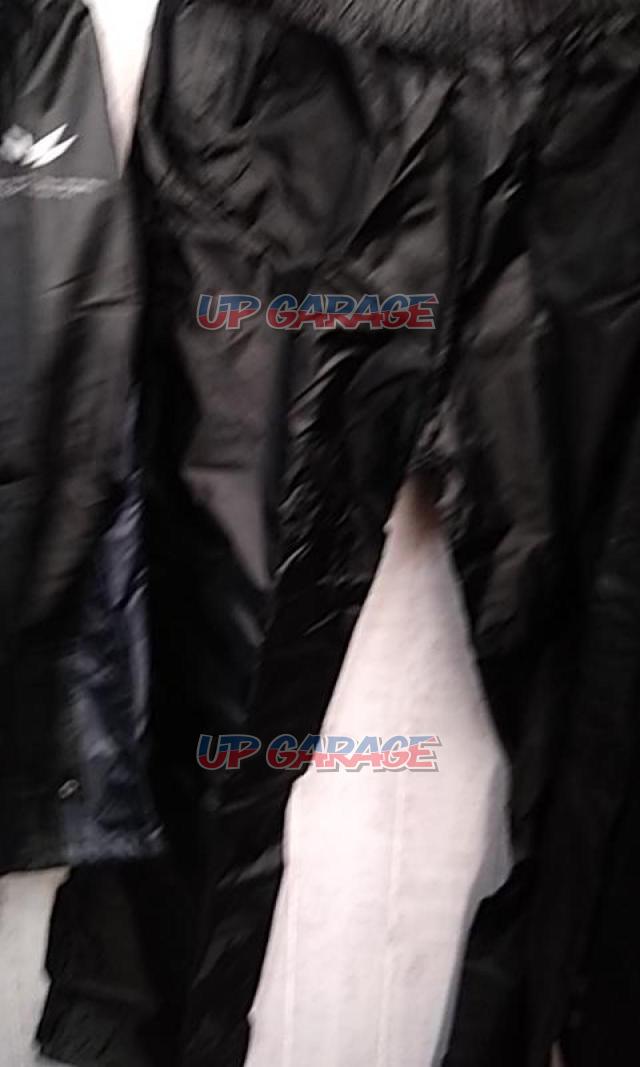 Size: M
Nirinkan
Rainwear upper and lower set-05