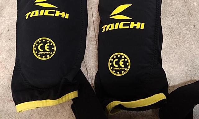 RS Taichi
Stealth CE knee protector
M size-02