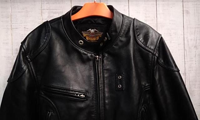 Size: Unknown (about S to M)
Harley
Leather jacket (horseskin)-06