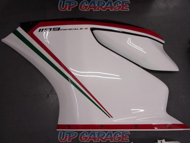 DUCATI genuine side cover left side etc.
1199 Panigale S(’13)-02