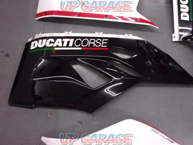 DUCATI genuine side cover left side etc.
1199 Panigale S(’13)-03