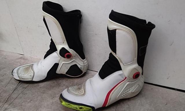 Size:27cm(EU41)
DAINESE (Dainese)
Riding boots-06