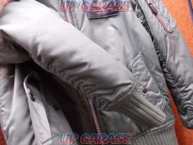 Size: Ladies M
SIMPSON (Simpson)
Angel Heart
Nylon jacket-05