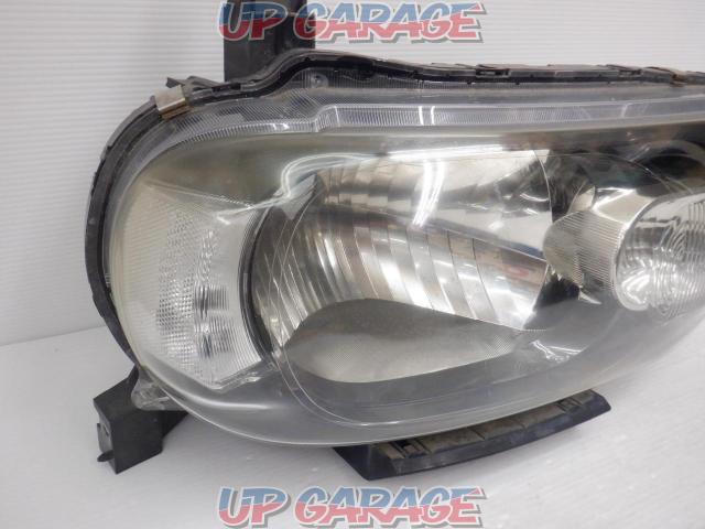 Only driver's seat side NISSAN
Genuine halogen headlights
Cube / Z12 late stage-04