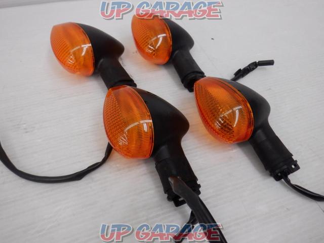 YAMAHA
Genuine blinker
4 pieces set
Front: Double/Rear: Single
YZF-R1
'06 years-02