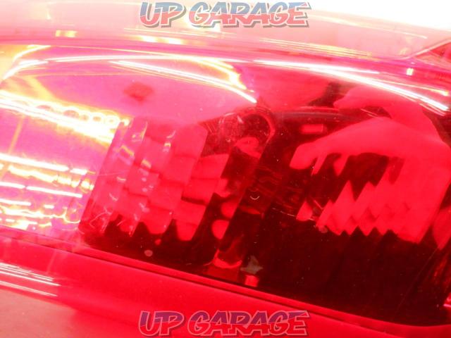 [Left only] NISSAN
Genuine LED tail
KOITO220-23308
X-TRAIL
T31
Late version-02