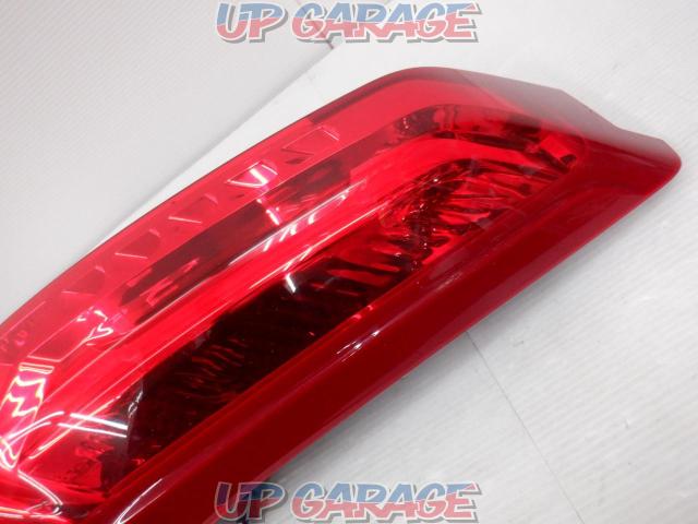 [Right only] NISSAN
Genuine LED tail
KOITO220-23308
X-TRAIL
T31
Late version-02