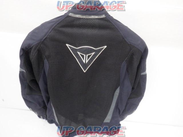 Reflector fabric peeling
DAINESE
G.AIR
CRONO
TEX jacket
1735158
Size: 48-06