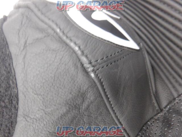 BERIK
high grade racing suit
LS1-201329B-BK
One-piece racing suits
With Cobb
MFJ Certified
Size: 50-05