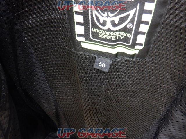 BERIK
high grade racing suit
LS1-201329B-BK
One-piece racing suits
With Cobb
MFJ Certified
Size: 50-07