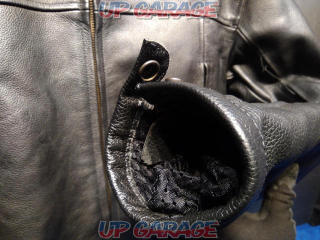 Size: L
GOOD
LUCK
Leather jacket-04