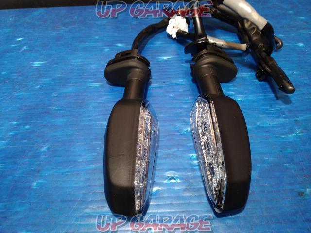 YZF-R1 (2015)
LED turn signal left and right set
(New car removed)-03
