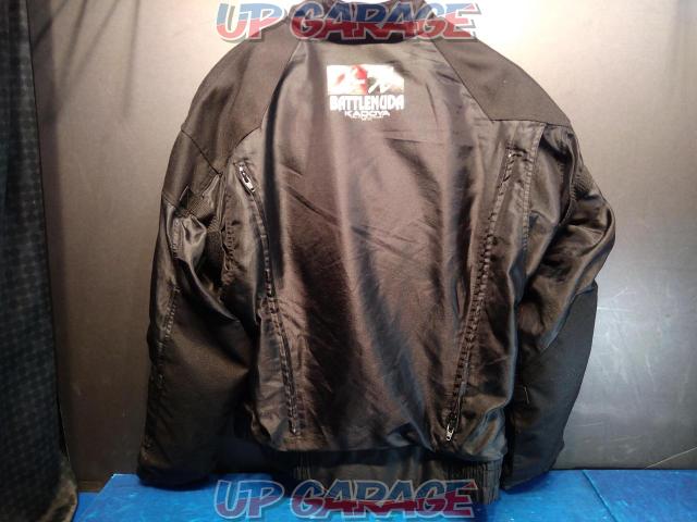 Size: LL
BATTLENUDA
Nylon jacket
Color: Black-02