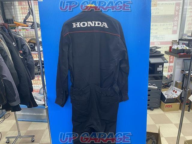 HONDA Honda Racing Pit Suit
Long sleeves
Size: 3L-09