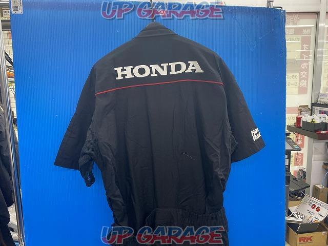 HONDA Honda Racing Pit Suit
Short sleeves
Size: 3L-06