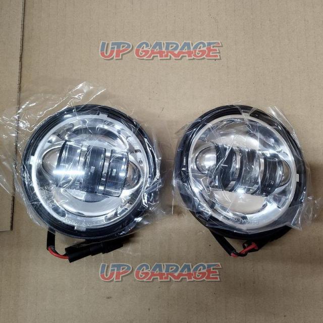 Unknown Manufacturer
7 inch LED headlight/4.5 inch fog lamp-04