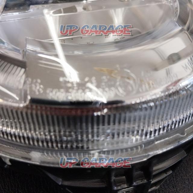 HONDA genuine headlight
CT125 (JA55)-04