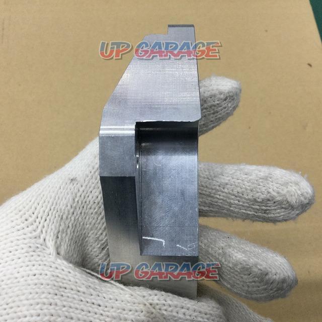 Unknown Manufacturer
Caliper support-06
