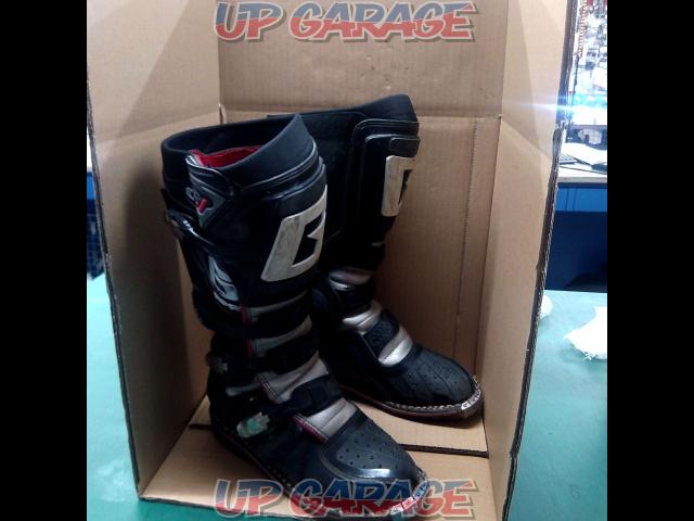 GAERNE Cypher J Offroad Boots
Size: 26.0cm-04