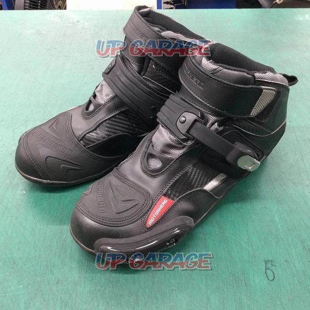 MOTOR
HEAD
WP protect riding shoes
Size: 27.5cm-02