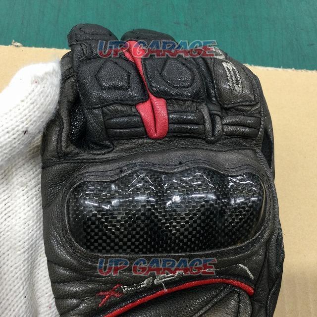 FIVERFX
NEW
Riding Gloves
Size: M-04