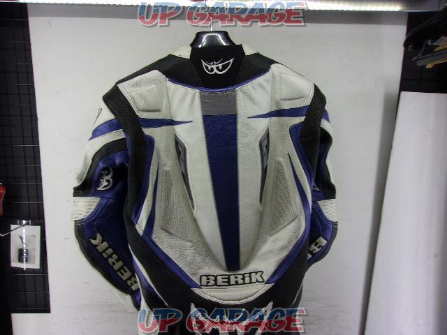 Size M
BERIK (Berwick)
Racing Leather Suit
White / Blue-08