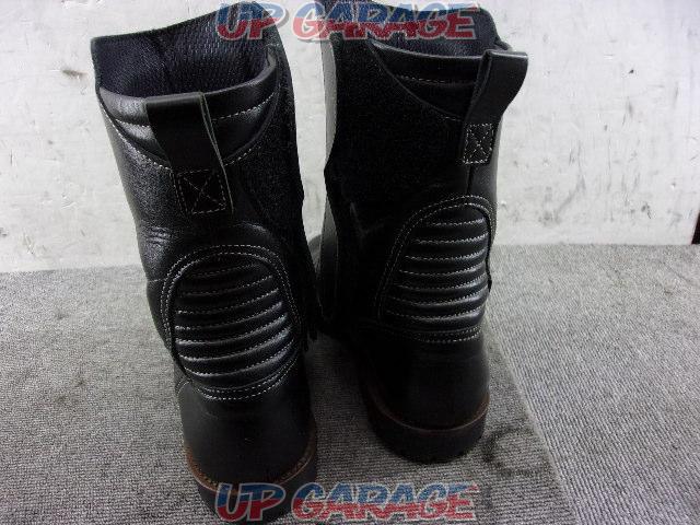 Size 25.5cm
Nankaibuhin (Nanhai parts)
NTB-34
Medium-stitched boots
List price excluding tax: 25,900 yen-04