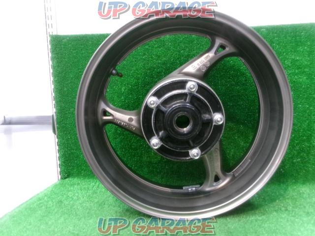 SUZUKI genuine
Front and rear wheel
GSX1300R
GX72A
Removed from 2012-09