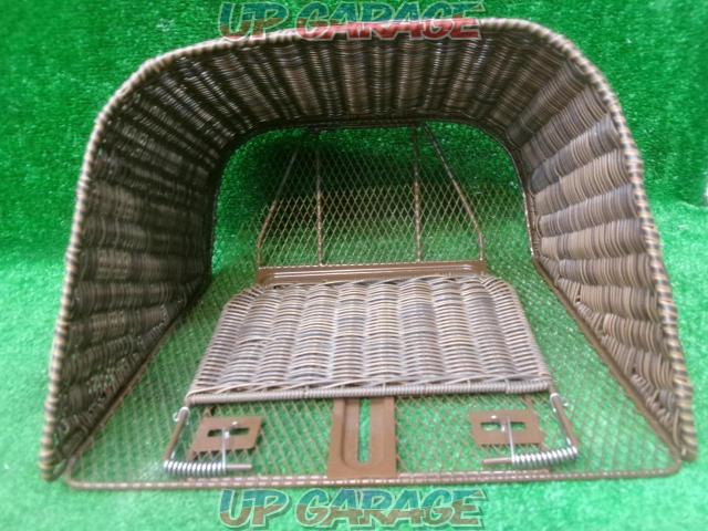 Kitaco front basket
Rattan style deluxe M
Width approx. 380mm
Depth approx. 160mm/
280mm
About height 230mm
Equipment missing item unknown-05