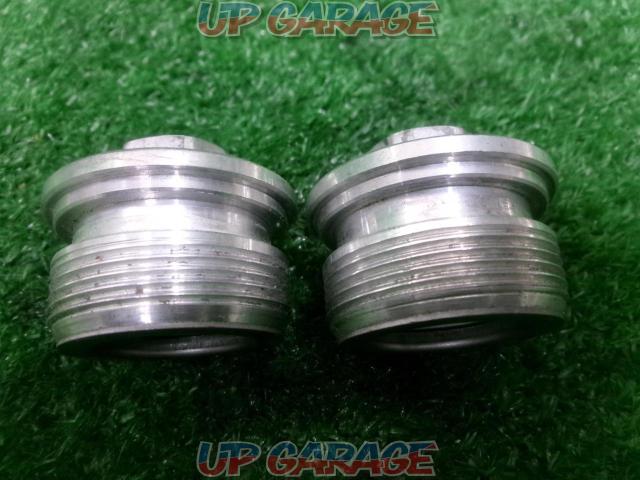 CBR250R (removed from model year unknown) HONDA genuine
Set of 2 front fork caps
Bolt diameter approximately 33Φ-04